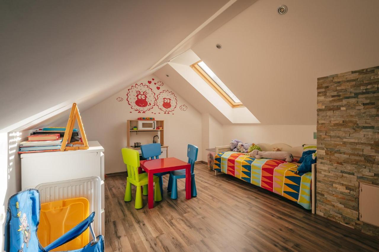 מויסטראנה Apartma Borovc מראה חיצוני תמונה
